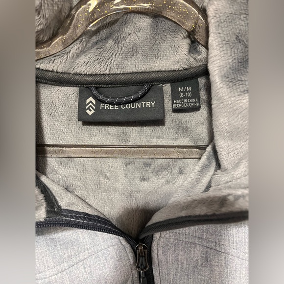 NWT Free Country - Picture 5 of 5